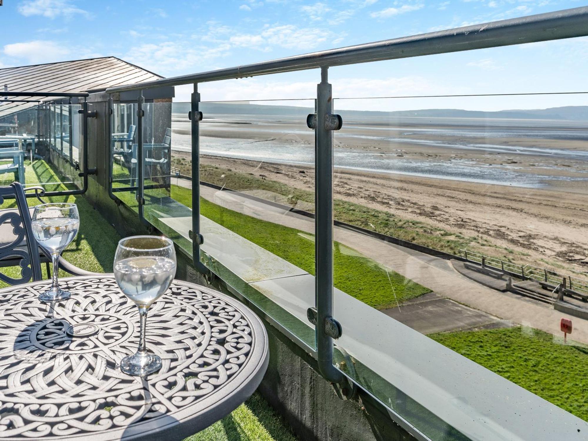 Beachview Llanelli Bagian luar foto